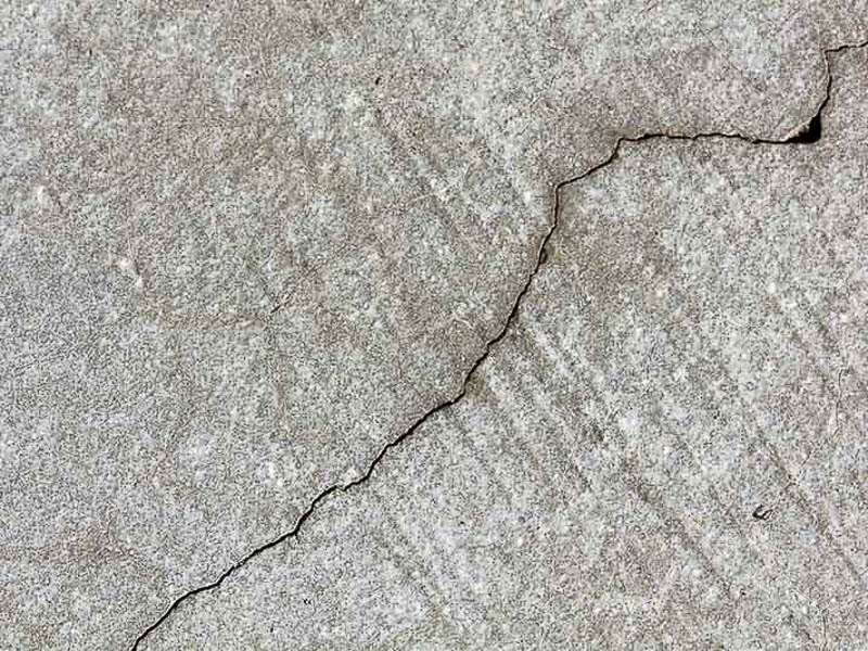 betonbeton-fissure-gel-degel-eau-infiltre-fissure-gel-degel-eau-infiltre