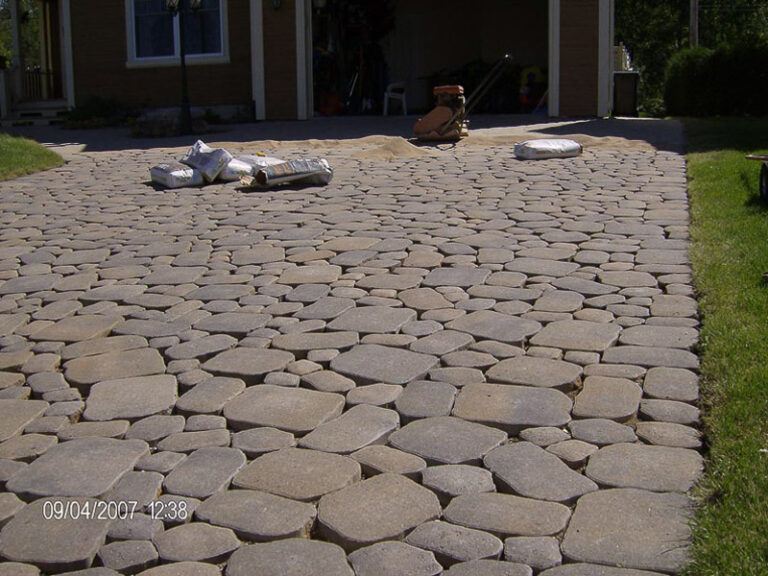scellant-protecteur-joint-pave-1
