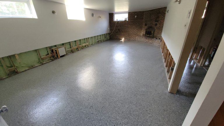 Préparation du béton avec meulage au diamant avant application de l’époxy